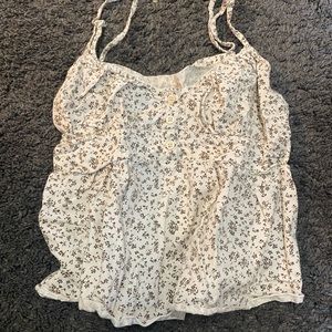 Floral brandy Melville milkmaid cami